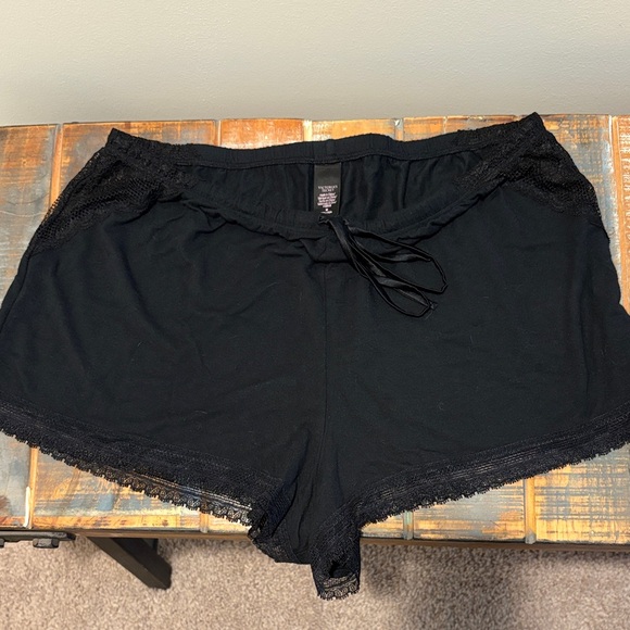 Victoria’s Secret - Black Lace Trim Sleep Shorts - Picture 1 of 4